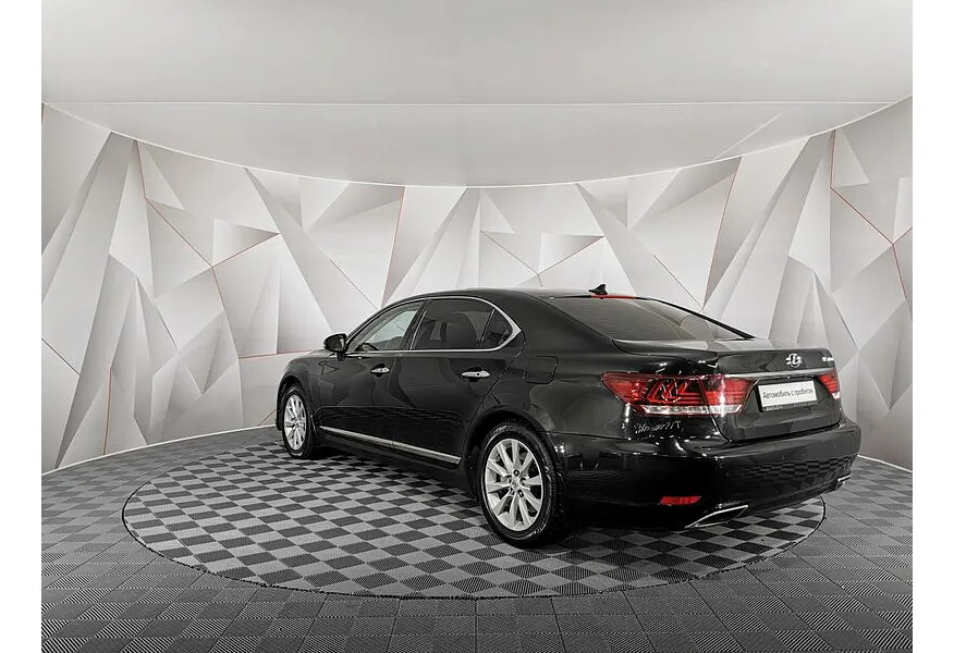 Lexus LS 460 AT AWD (370 л.с.) Эксклюзив Черный в АВИЛОН. Слайд №4