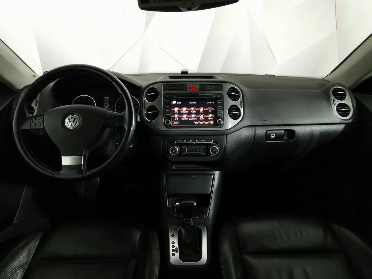 Volkswagen Tiguan 2.0 TSI 4Motion AT (170 л.с.) Sport & Style Белый в АВИЛОН. Слайд №12