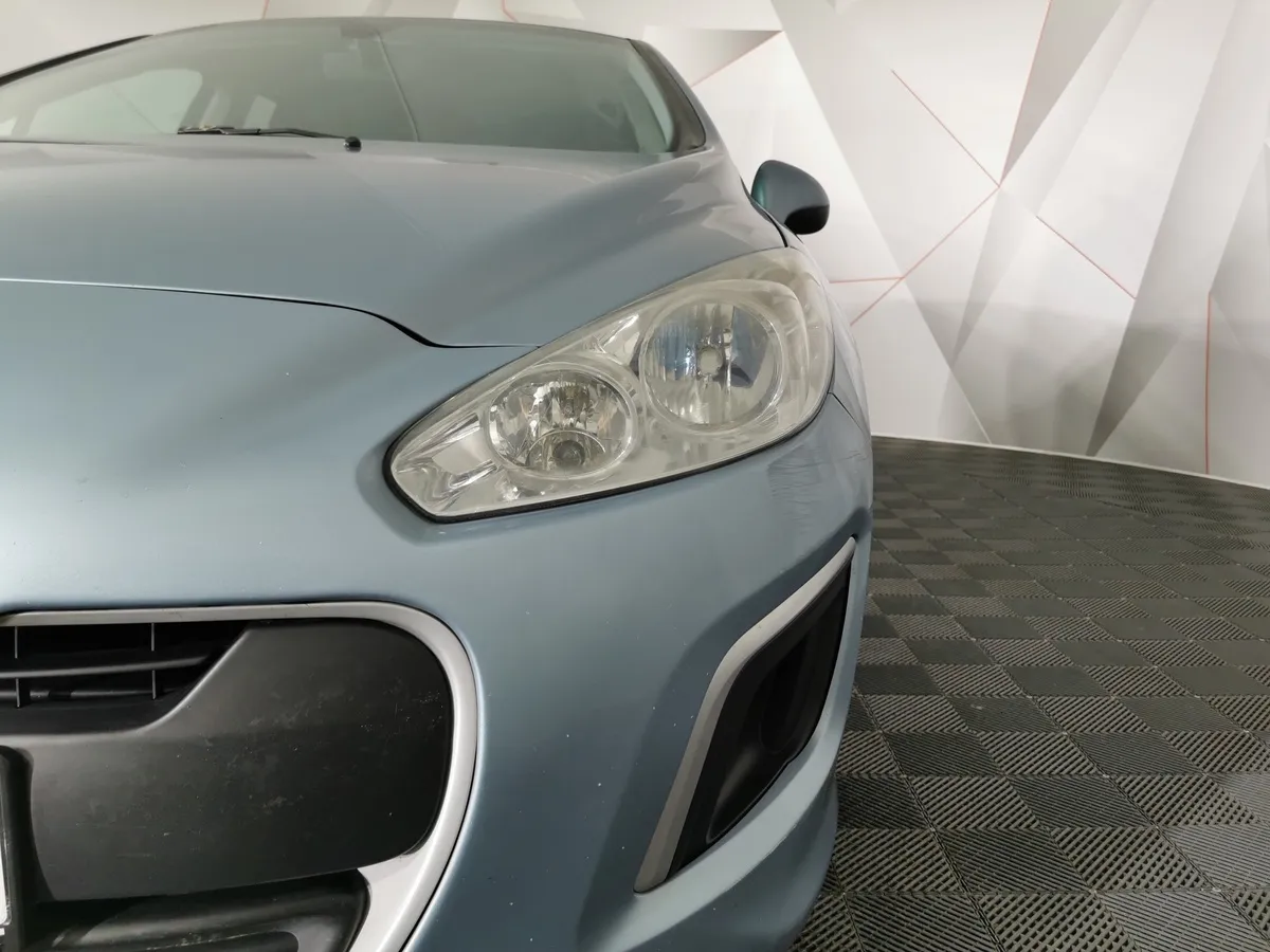 Peugeot 308 1.6 AT (120 л.с.) Серый в АВИЛОН. Слайд №10