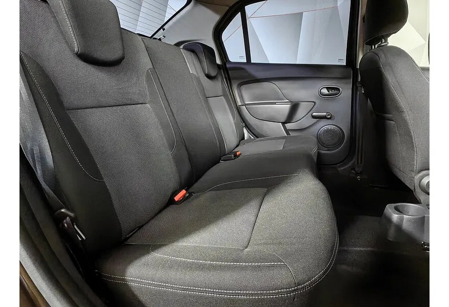 Renault Logan 1.6 CTV FWD (113 л.с.) Коричневый в АВИЛОН. Слайд №16