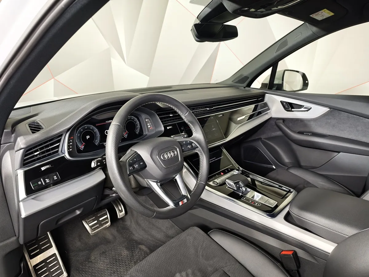 Audi Q7 3.0 TFSI Tiptronic quattro (249 л.с.) Белый в АВИЛОН. Слайд №18