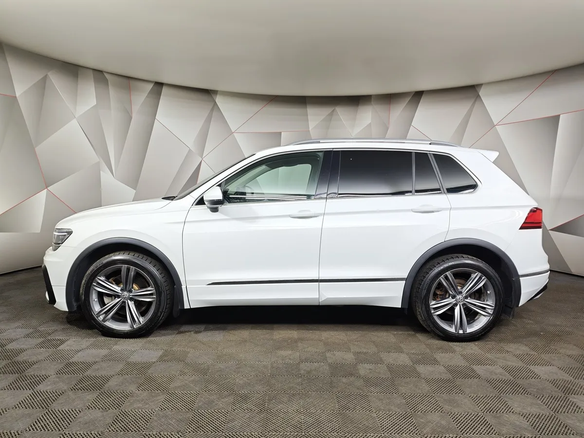 Volkswagen Tiguan 2.0 TSI 4Motion DSG (220 л.с.) Sportline Белый в АВИЛОН. Слайд №5