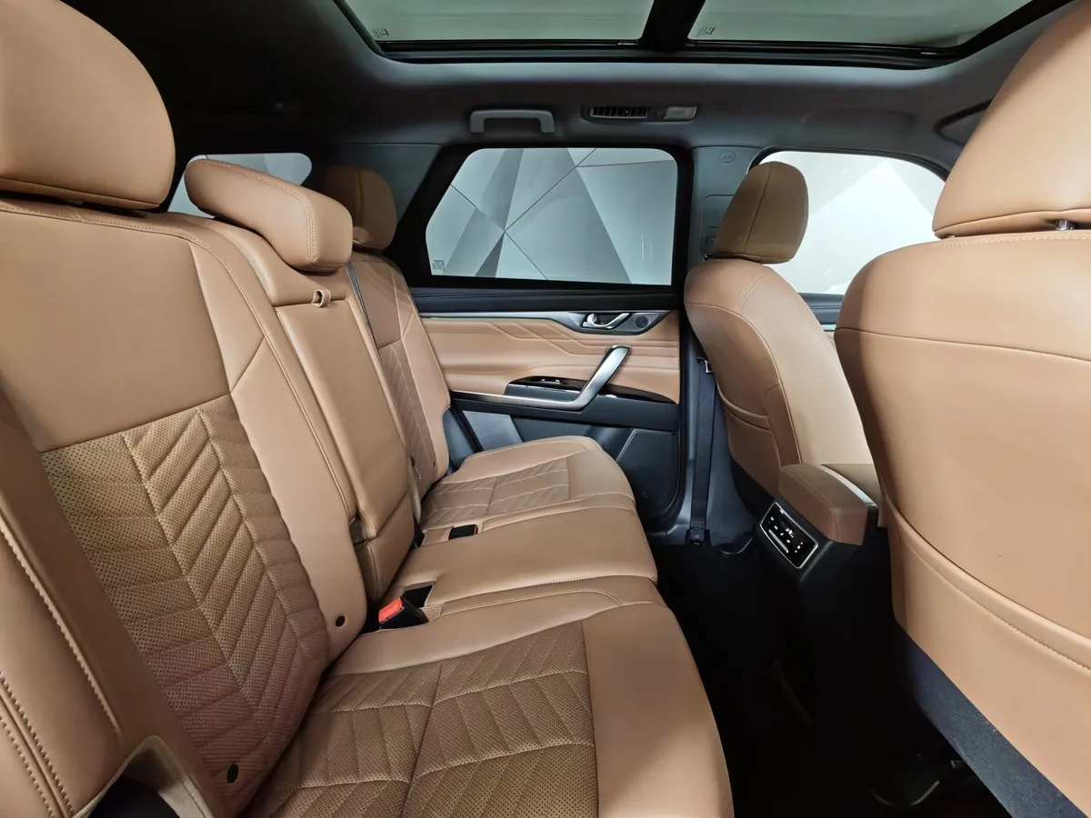 Changan CS95 2.0 AT 4WD (220 л.с.) Black Edition Черный в АВИЛОН. Слайд №16