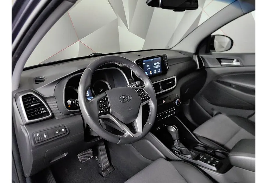 Hyundai Tucson 2.0 (150 л.с.) MPi-6AT-4WD Family Серый в АВИЛОН. Слайд №18