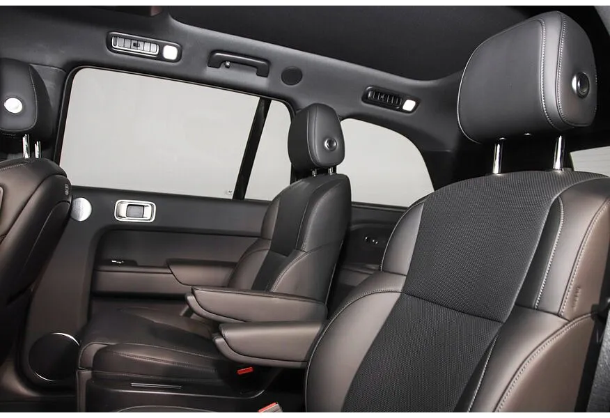 Li Auto L9 1.5 AT 4WD (449 л.с.) Ultra Черный в АВИЛОН. Слайд №9