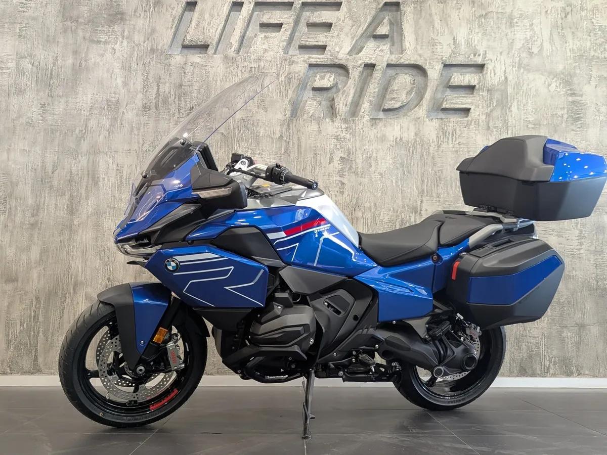 BMW Motorrad R 1300 RT 1300 см³ (145 л.с.) (145) 1300 Синий в АВИЛОН. Слайд №2