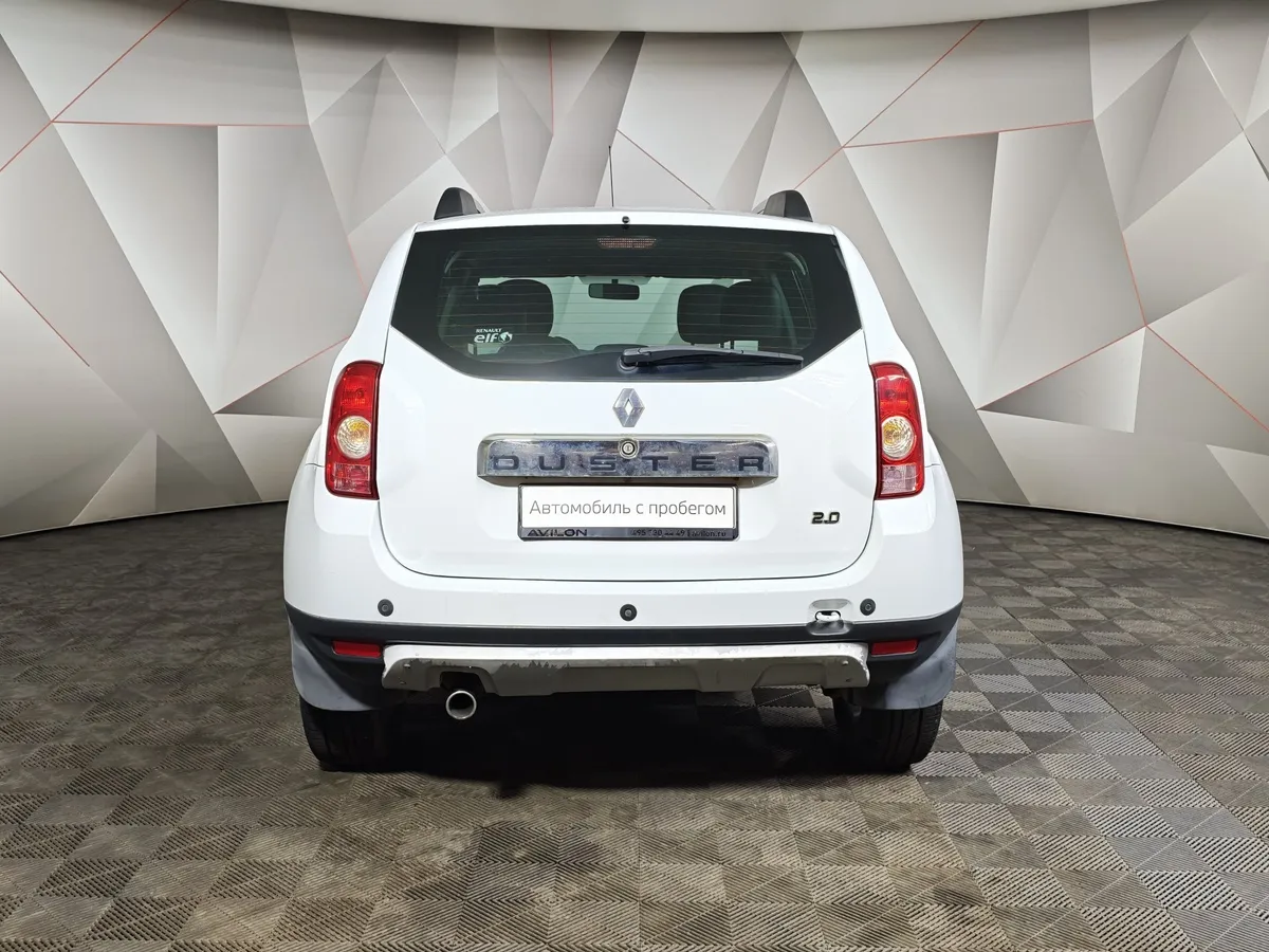 Renault Duster 2.0 AT (135 л.с.) Белый в АВИЛОН. Слайд №8