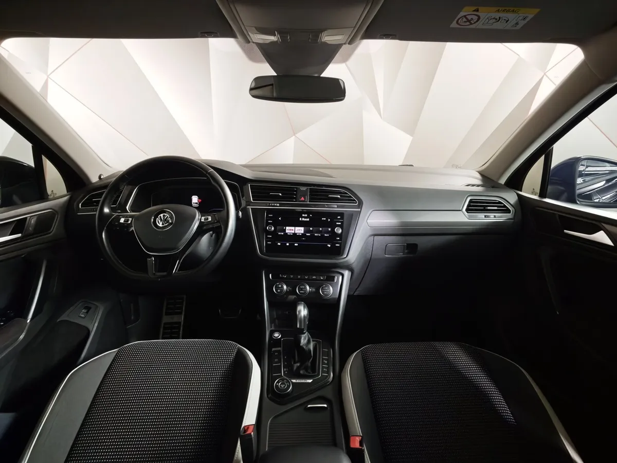 Volkswagen Tiguan 2.0 TDI 4Motion DSG (150 л.с.) OFFROAD Черный в АВИЛОН. Слайд №14