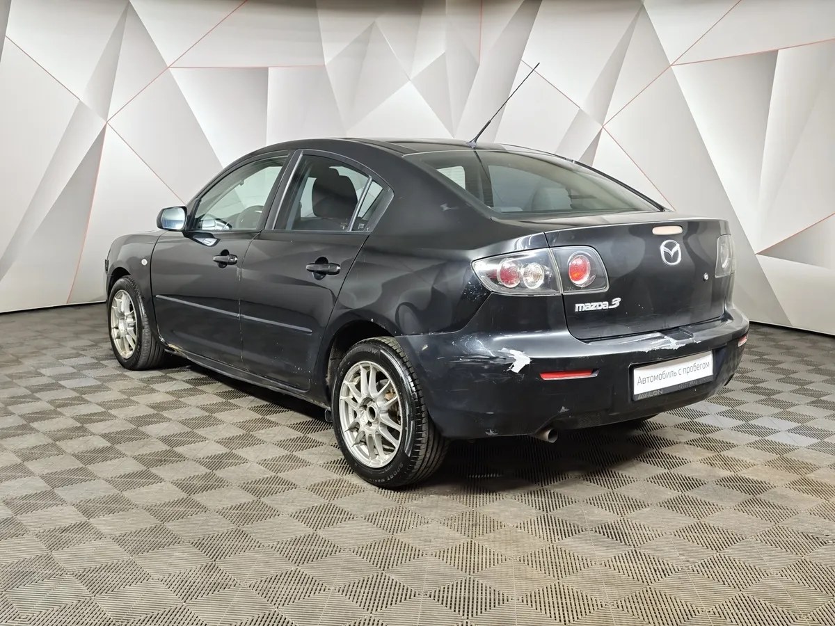 Mazda 3 1.6 AT (105 л.с.) Черный в АВИЛОН. Слайд №4