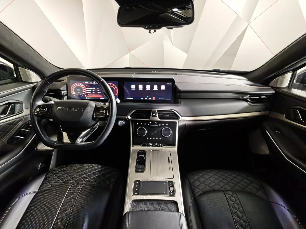 EXEED TXL 1.6 TGDI DCT7 AWD (186 л.с.) Серый в АВИЛОН. Слайд №14