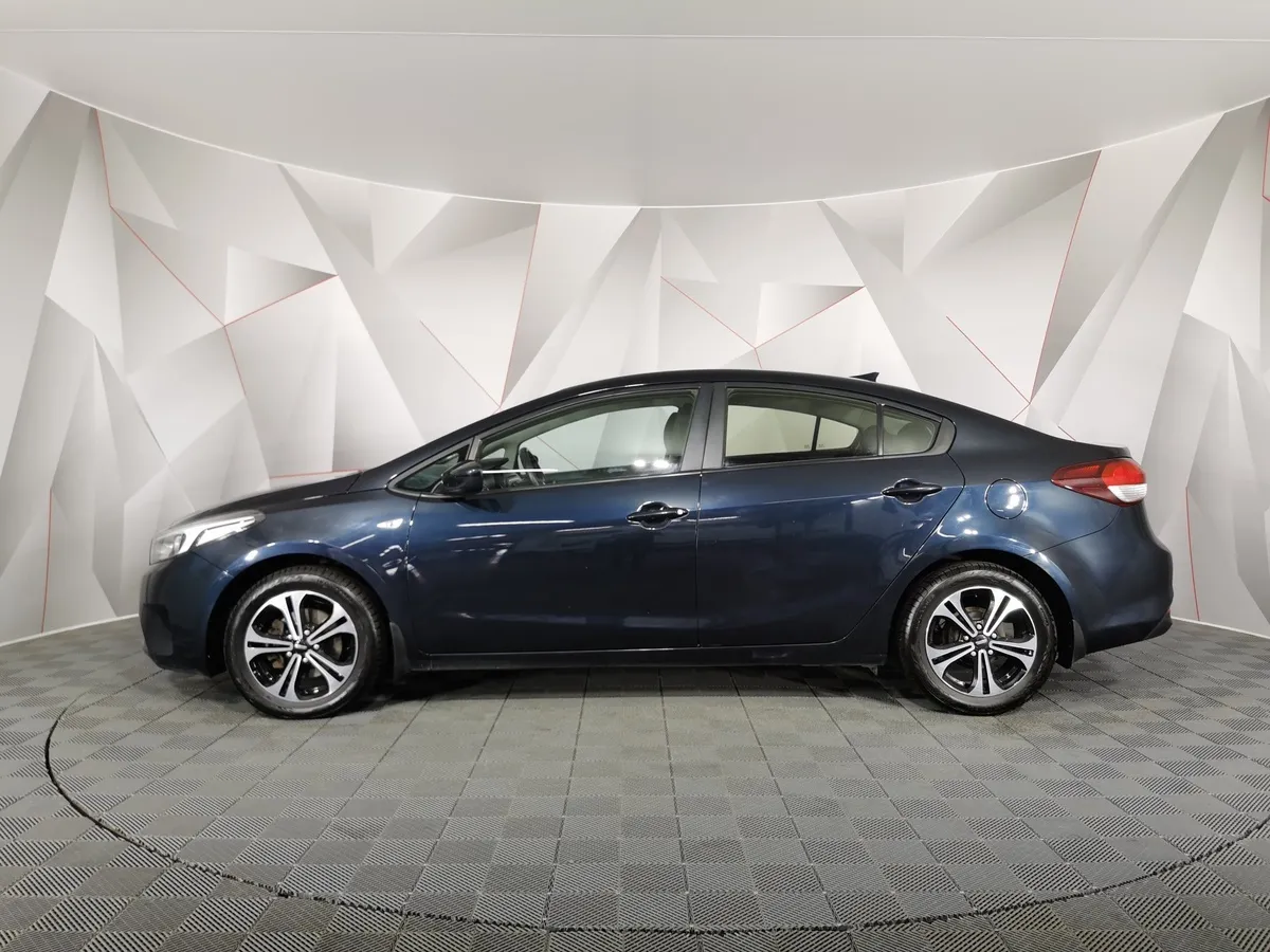Kia Cerato 1.6 AT (130 л.с.) Comfort Синий в АВИЛОН. Слайд №5