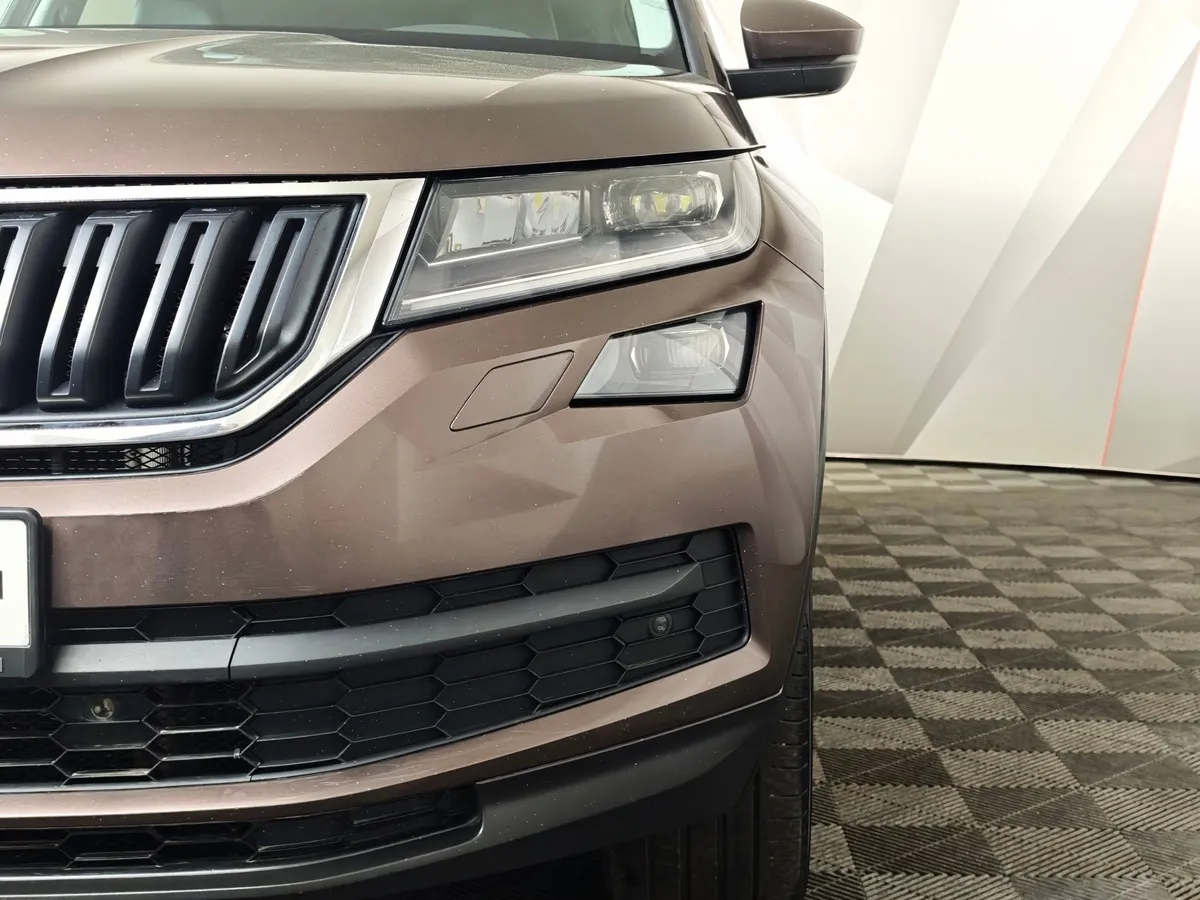 Skoda Kodiaq 2.0 TDI DSG 4X4 (150 л.с.) Коричневый в АВИЛОН. Слайд №10