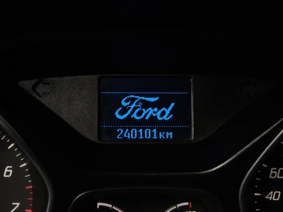 Ford Focus 1.6 MT (125 л.с.) Trend Черный в АВИЛОН. Слайд №18