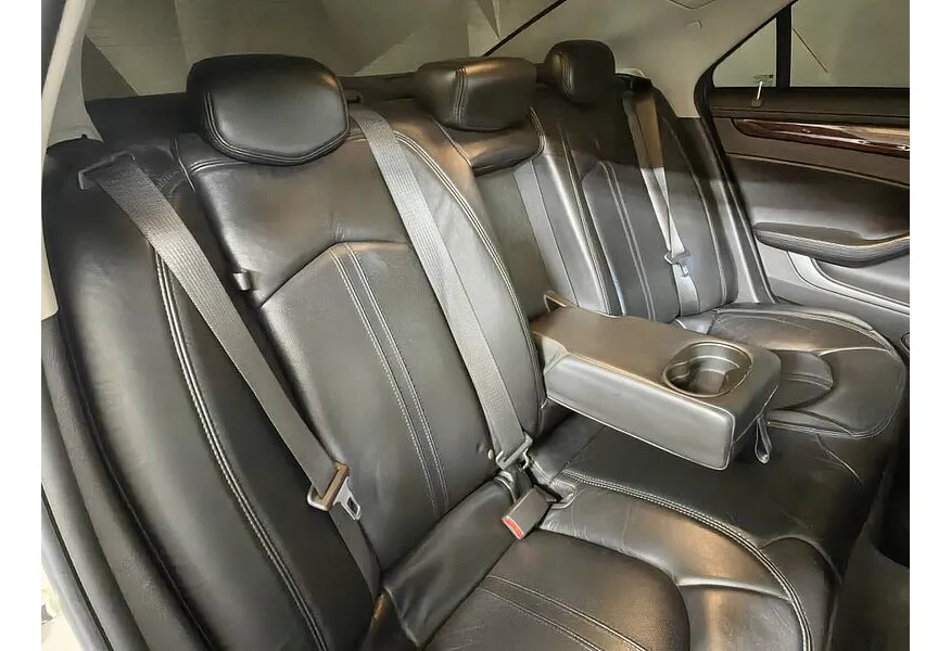 Cadillac CTS 3.6 V6 SIDI AWD (311 л.с.) Белый в АВИЛОН. Слайд №16