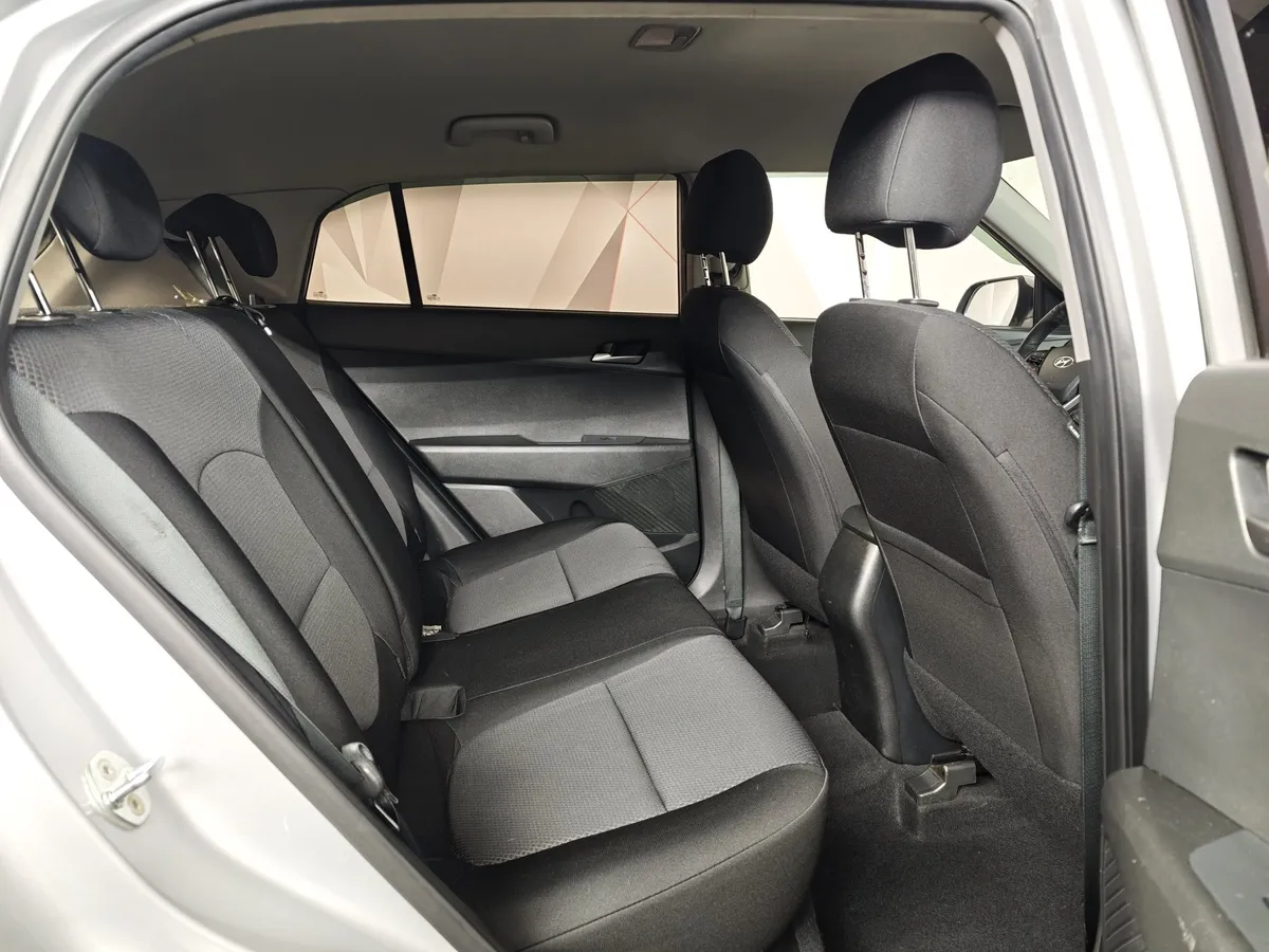 Hyundai Creta 1.6 AT AWD (121 л.с.) Travel + Advanced Серый в АВИЛОН. Слайд №15
