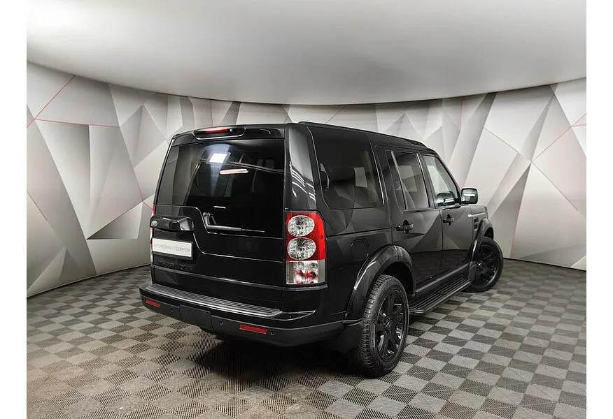 Land Rover Discovery 3.0 TD AT (245 л.с.) SE Черный в АВИЛОН. Слайд №2