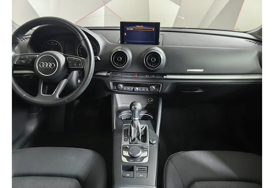 Audi A3 2.0 TFSI S-tronic (190 л.с.) Sport Белый в АВИЛОН. Слайд №15
