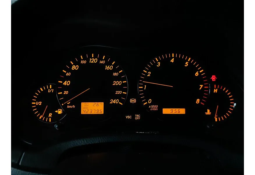 АВИЛОН - Toyota Avensis 1.8 MT (129 л.с.) Серебристый - slide 14