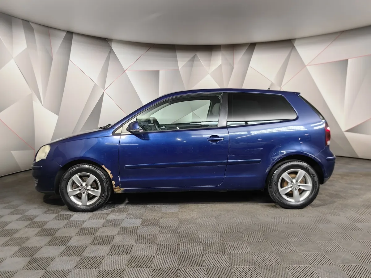 Volkswagen Polo 1.2 MT (60 л.с.) Trendline Синий в АВИЛОН. Слайд №5