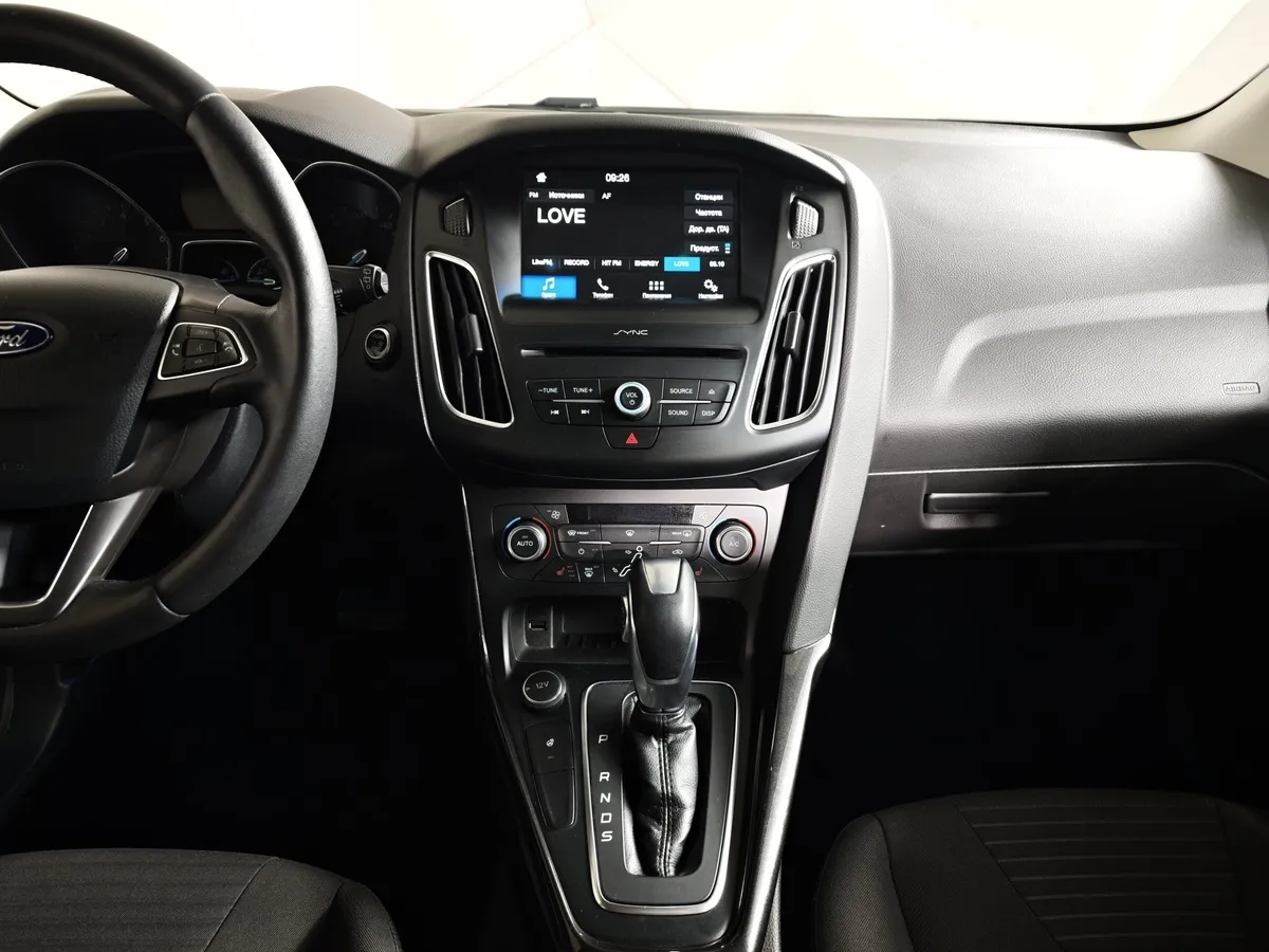 Ford Focus 1.5 EcoBoost AT (150 л.с.) Titanium Синий в АВИЛОН. Слайд №15