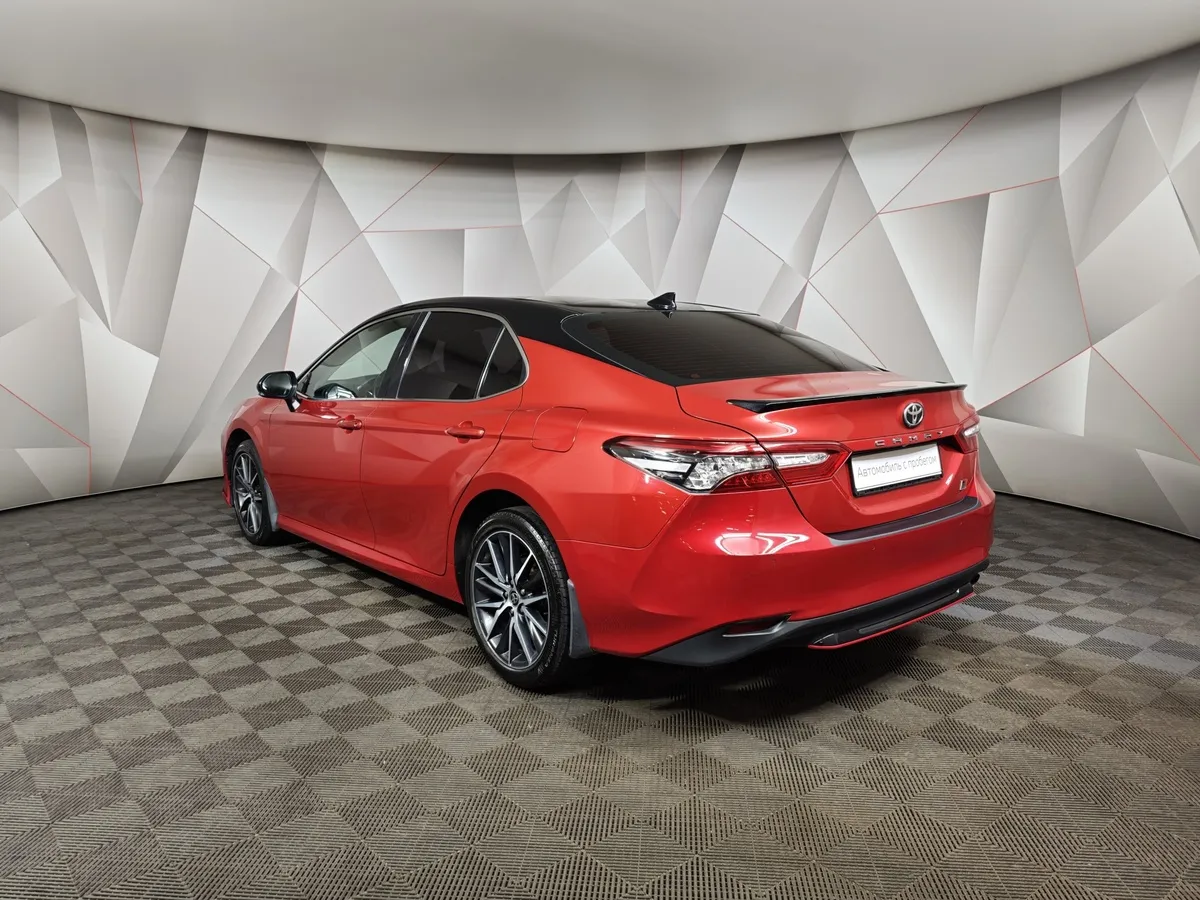 Toyota Camry 2.5 AT (200 л.с.) Красный в АВИЛОН. Слайд №4