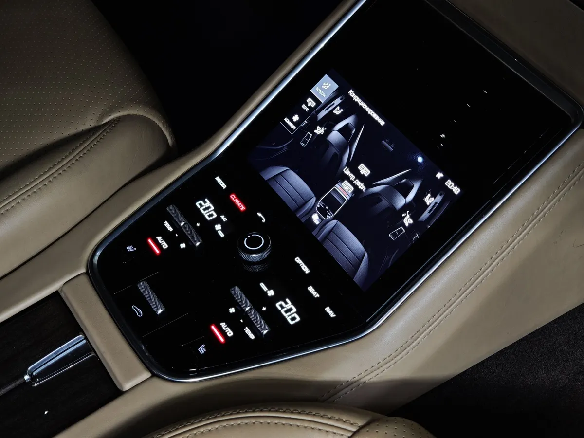 Porsche Panamera 4 3.0 PDK AWD (330 л.с.) Серый в АВИЛОН. Слайд №26