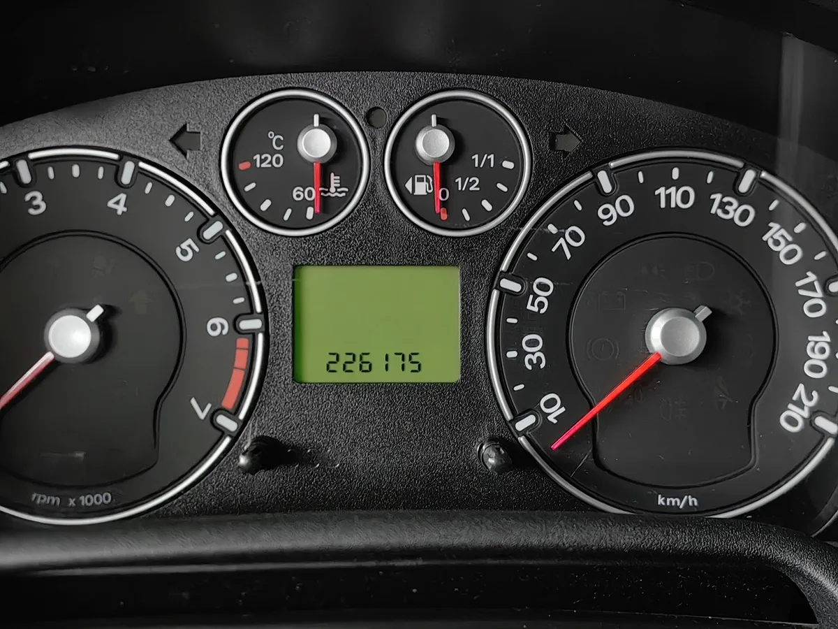 Ford Fusion 1.6 MT (100 л.с.) Trend Синий в АВИЛОН. Слайд №15