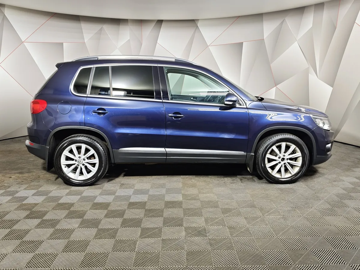 Volkswagen Tiguan 2.0 TSI 4Motion AT (170 л.с.) Track & Field Синий в АВИЛОН. Слайд №6