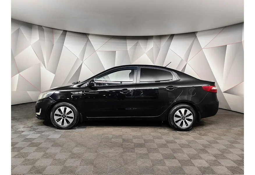 LIVE. Слайд №3