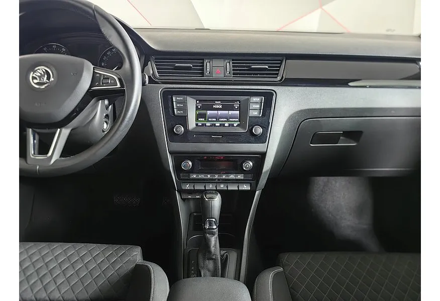 Skoda Rapid 1.4 TSI DSG (125 л.с.) Active Серебристый в АВИЛОН. Слайд №15