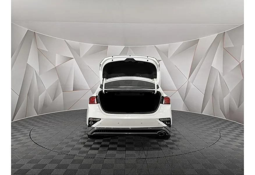 Kia Cerato 1.6 MPI AT (128 л.с.) Prestige Белый в АВИЛОН. Слайд №12