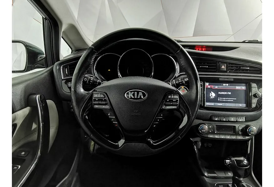 Kia Ceed 1.6 DCT (135 л.с.) Prestige Серый в АВИЛОН. Слайд №20