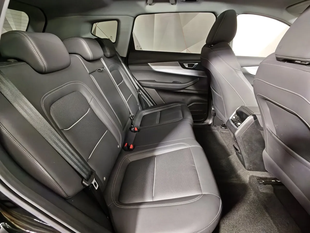 Chery Tiggo 7 Pro Max 1.5 CVT (147 л.с.) Prestige Черный в АВИЛОН. Слайд №16