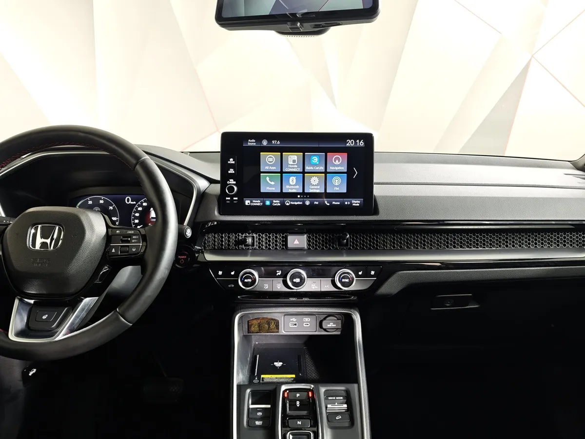 Honda CR-V 2.0h CVT 4WD (204 л.с.) Sport Hybrid Белый в АВИЛОН. Слайд №15