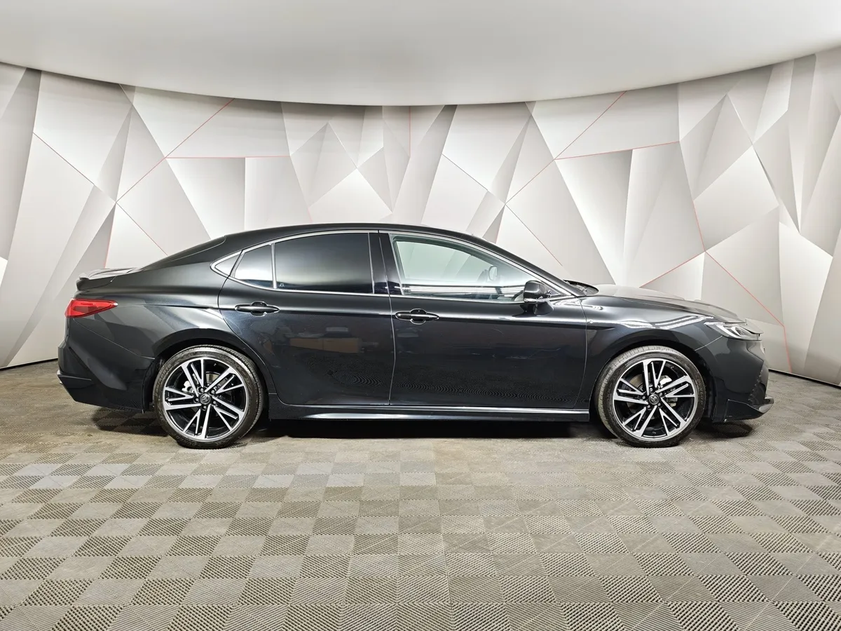 Toyota Camry 2.0 AT (173 л.с.) Sport в АВИЛОН. Слайд №6