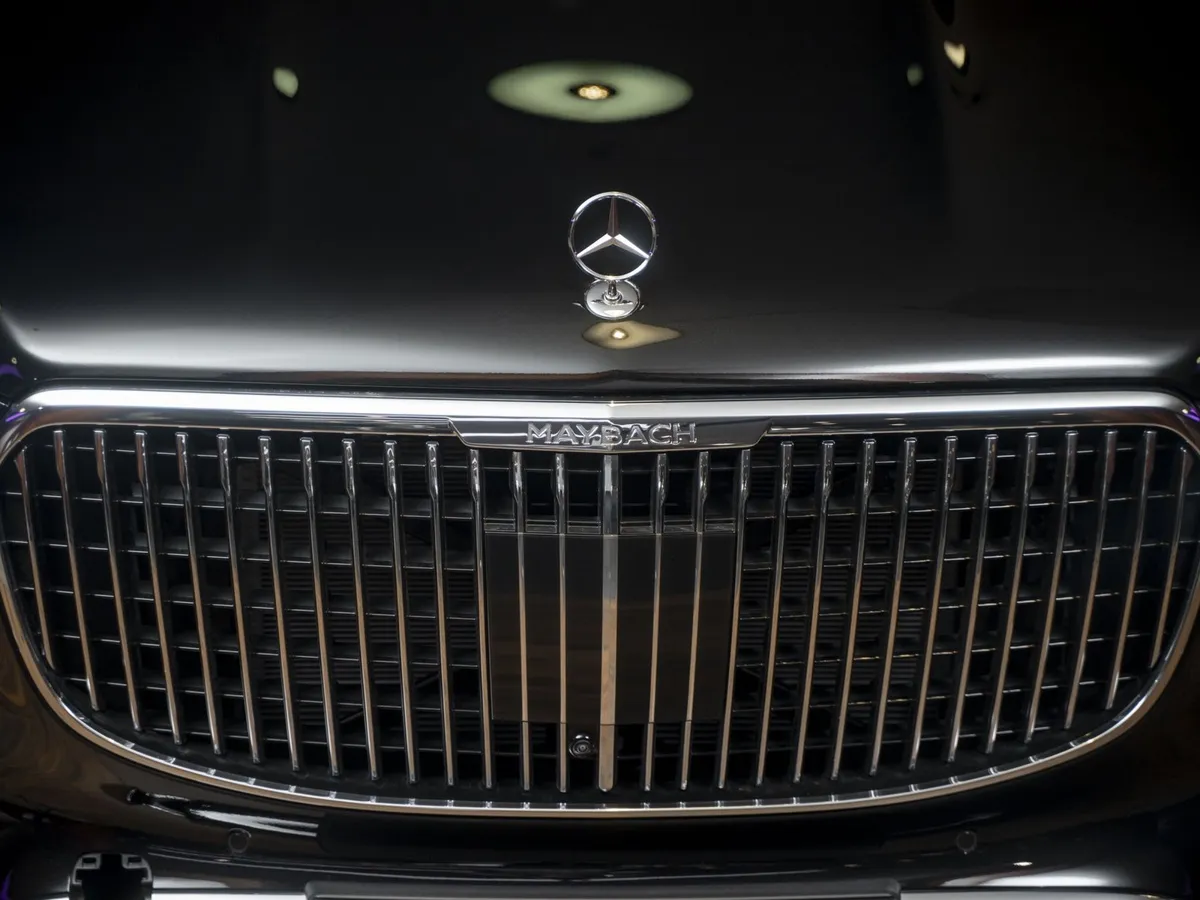 Mercedes-Benz GLS 600 9G-Tronic 4Matic (557 л.с.) Черный в АВИЛОН. Слайд №14