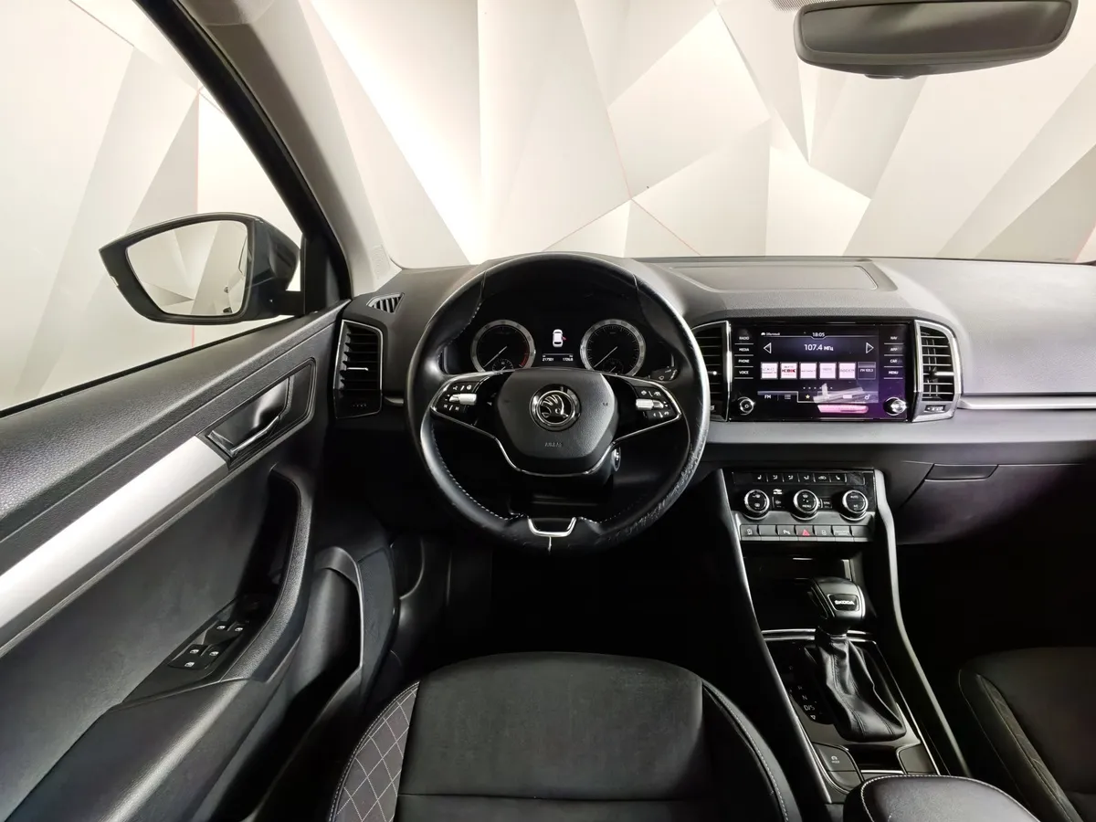Skoda Karoq 1.4 AT FWD (150 л.с.) Ambition Зеленый в АВИЛОН. Слайд №19