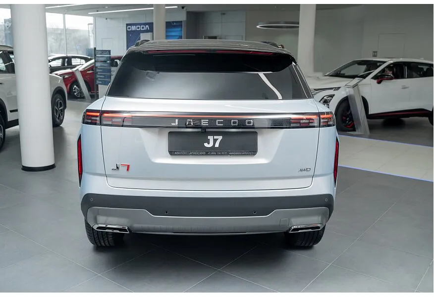Jaecoo J7 1.6T 7DCT 4WD (150 л.с.) Active LP Серебристый в АВИЛОН. Слайд №3