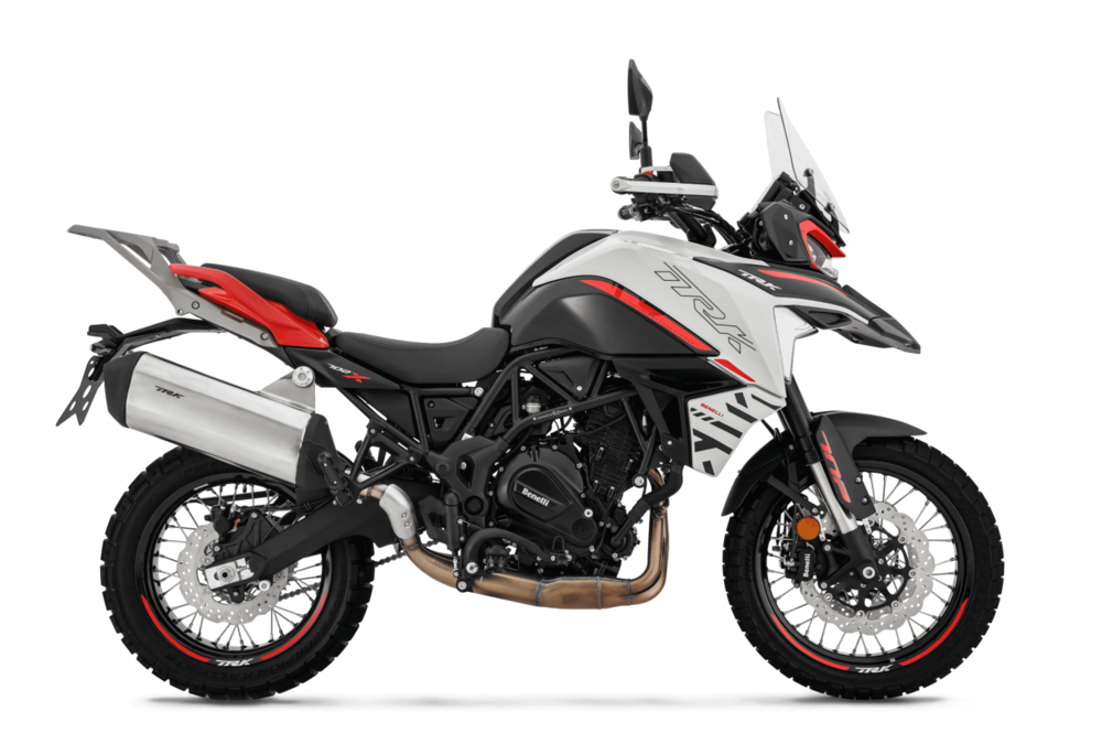 Benelli trk мотоцикл. Benelli Trk 702 x. Мотоцикл Benelli Trk 400. Бенелли ТРК 702. Trk 702x.