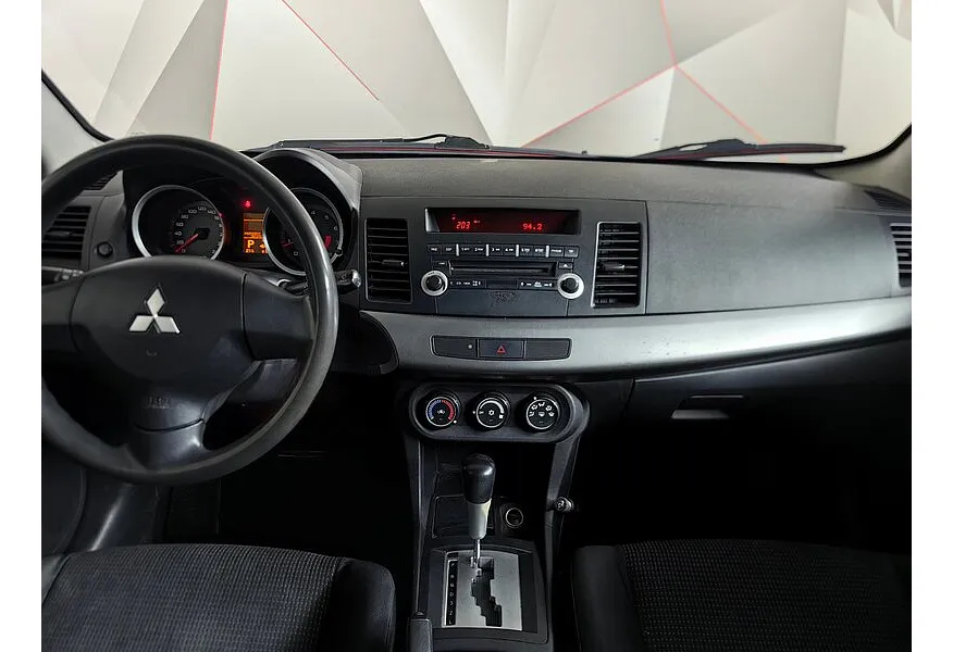 Mitsubishi Lancer 1.6 AT (117 л.с.) Зеленый в АВИЛОН. Слайд №13