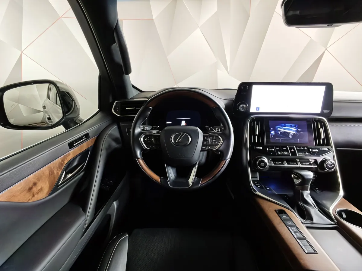 Lexus LX 500d 3.4 AT 4WD (299 л.с.) Active Серый в АВИЛОН. Слайд №20