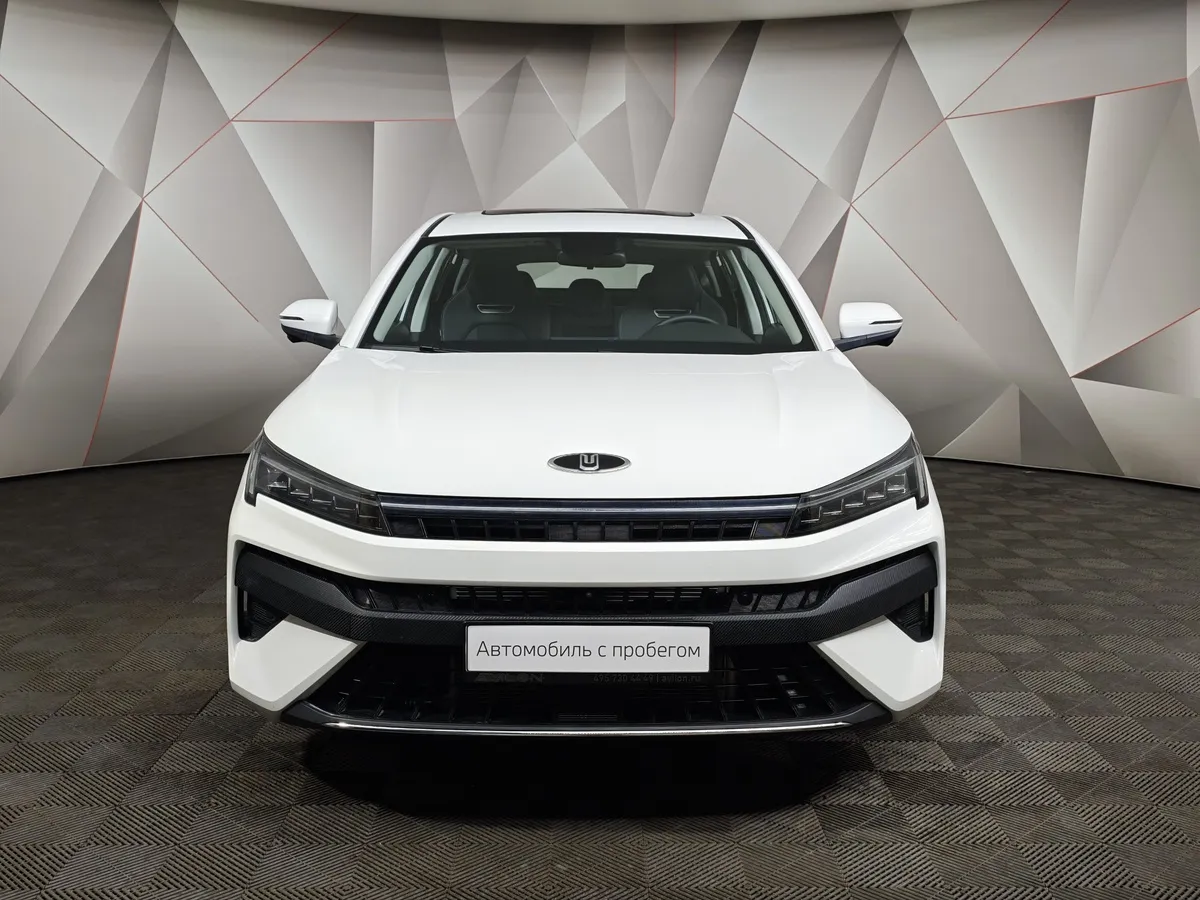 Москвич 6 1.5T CVT 2WD (136 л.с.) Business Белый в АВИЛОН. Слайд №7