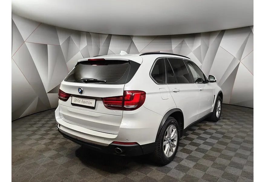 BMW X5 xDrive25d Steptronic (218 л.с.) Business (Локальная сборка) Белый в АВИЛОН. Слайд №2