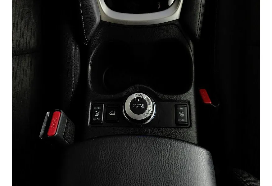 Nissan X-Trail 2.0 CVT AWD (144 л.с.) Черный в АВИЛОН. Слайд №20