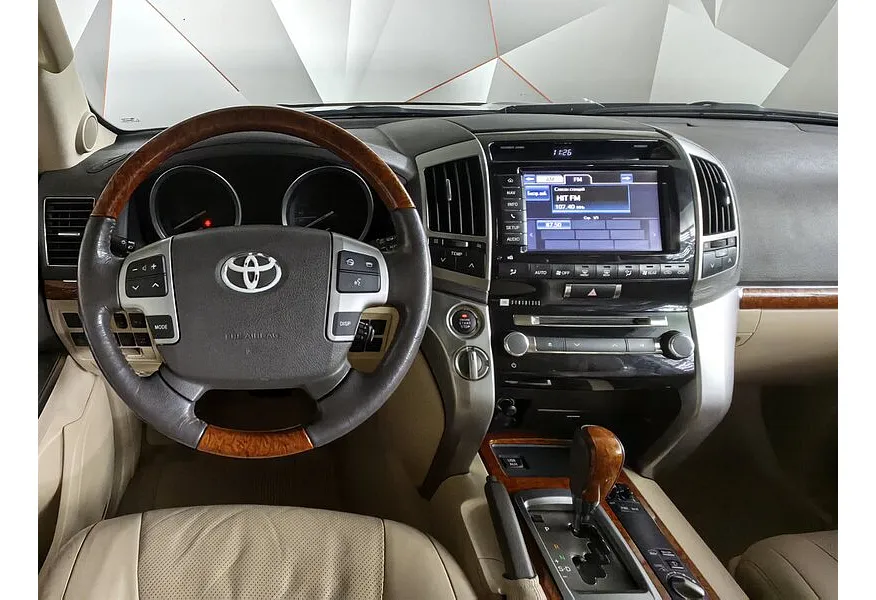 АВИЛОН - Toyota Land Cruiser 4.5 Twin-Turbo D AT 4WD (5 мест) (235 л.с.) Престиж Черный - slide 10