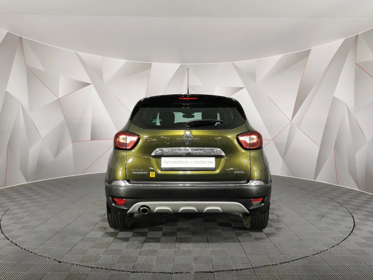 Renault Kaptur 2.0 AT AWD (143 л.с.) Зеленый в АВИЛОН. Слайд №8