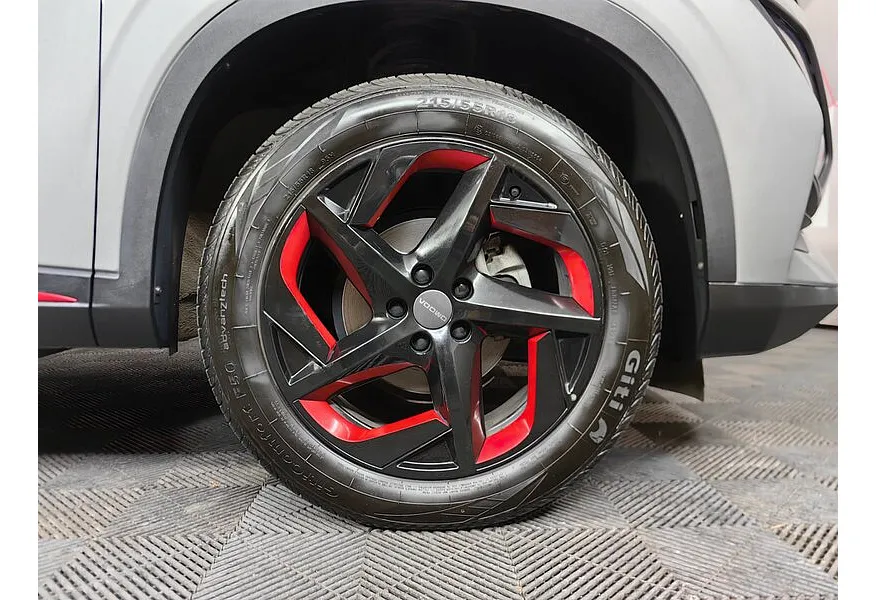 Omoda C5 1.5T CVT (147 л.с.) Lifestyle (2 цвета) Серый в АВИЛОН. Слайд №18