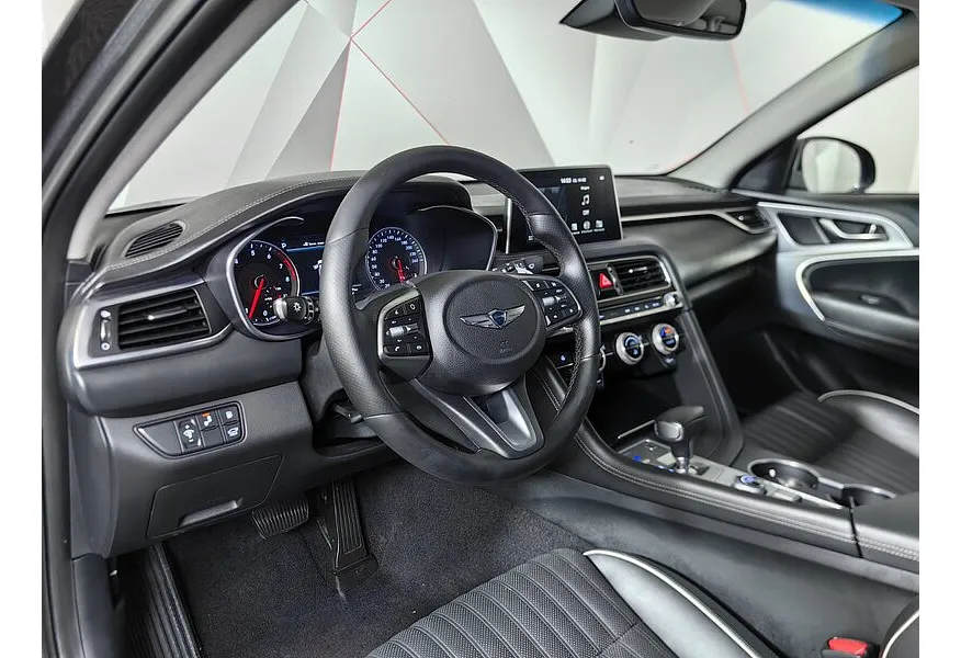 Genesis G70 2.0 T AT AWD (197 л.с.) Elegance Серый в АВИЛОН. Слайд №19