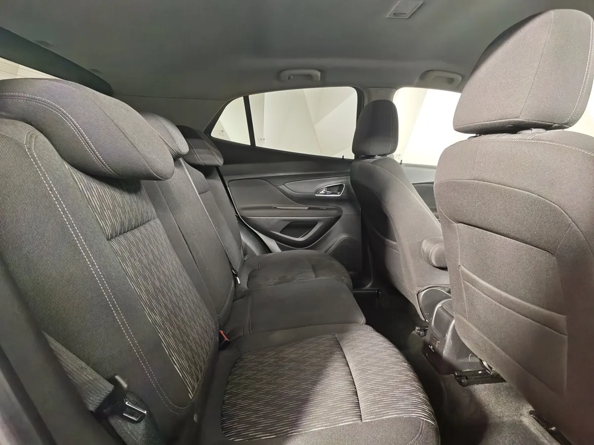Opel Mokka 1.4 Turbo AT (140 л.с.) Белый в АВИЛОН. Слайд №15