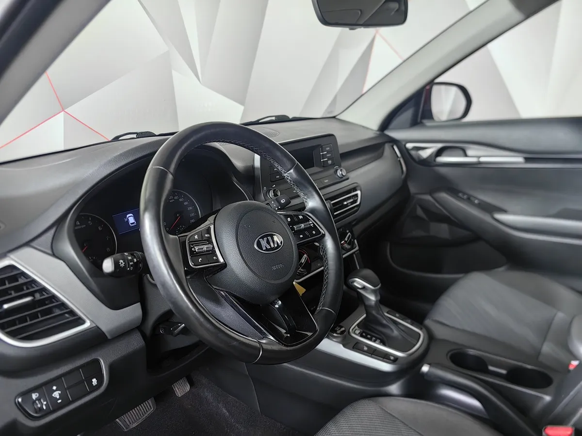 Kia Seltos 1.6 MPI AT (123 л.с.) Comfort Красный в АВИЛОН. Слайд №19